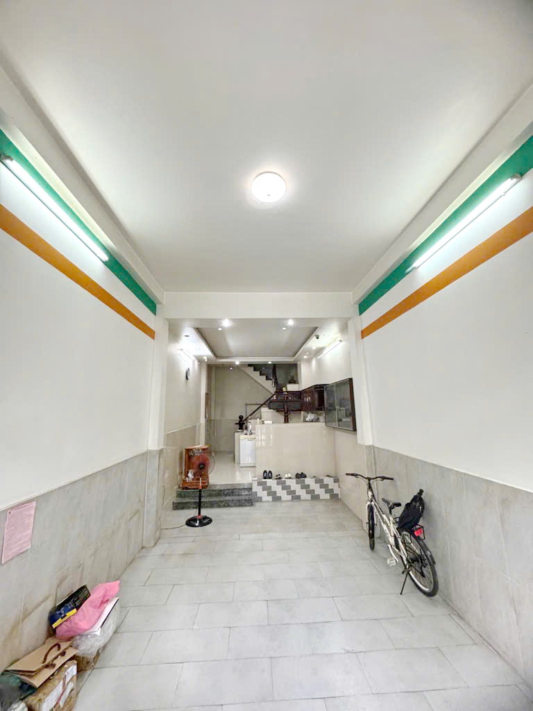 Bán nhà 4 lầu mặt tiền đường gần chợ Phạm Thế Hiển P.4 Q8 - Giá: 9 Tỷ nhỉnh